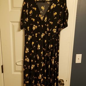 Black Torrid dress with yellow flowers